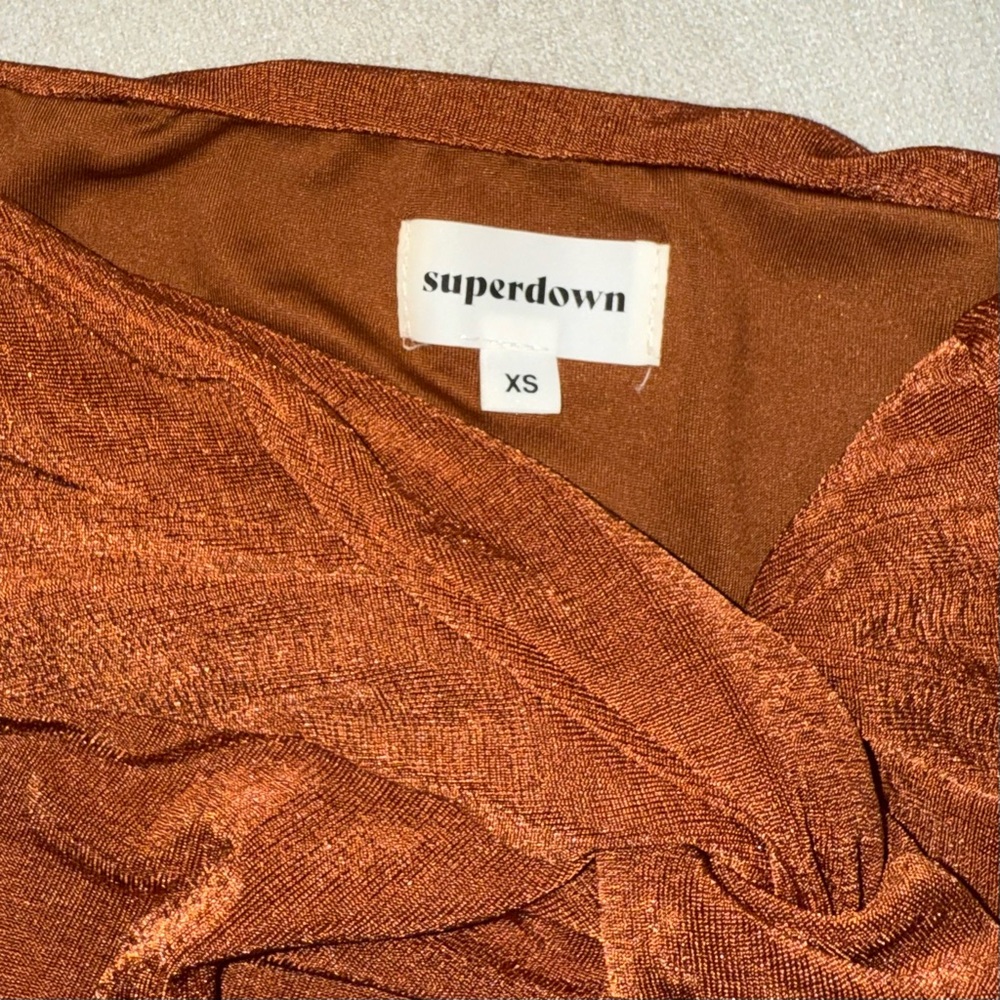 Superdown Anai Ruched Maxi Set - Picture 5 of 7